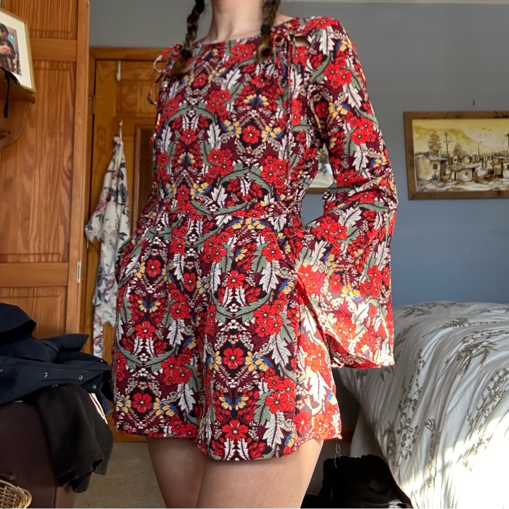 Red floral bell sleeve romper